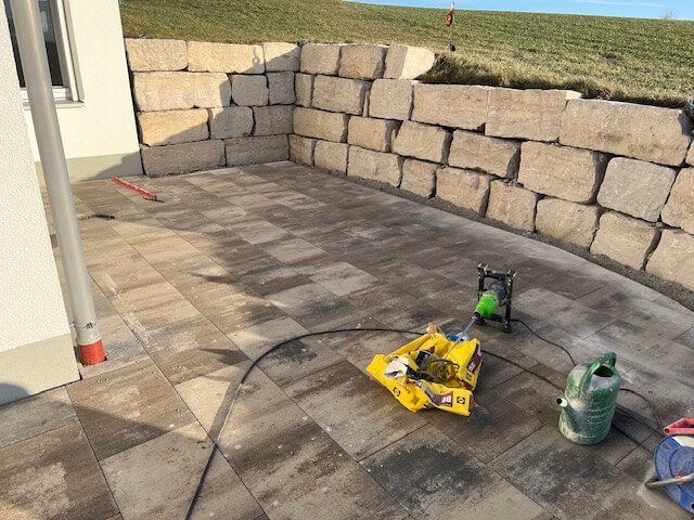 Haus- und Gartenservice Pasalic - Pflasterarbeiten inkl. Stützmauern & Stufen Haus- und Gartenservice Pasalic - Pflasterarbeiten inkl. Stützmauern & Stufen