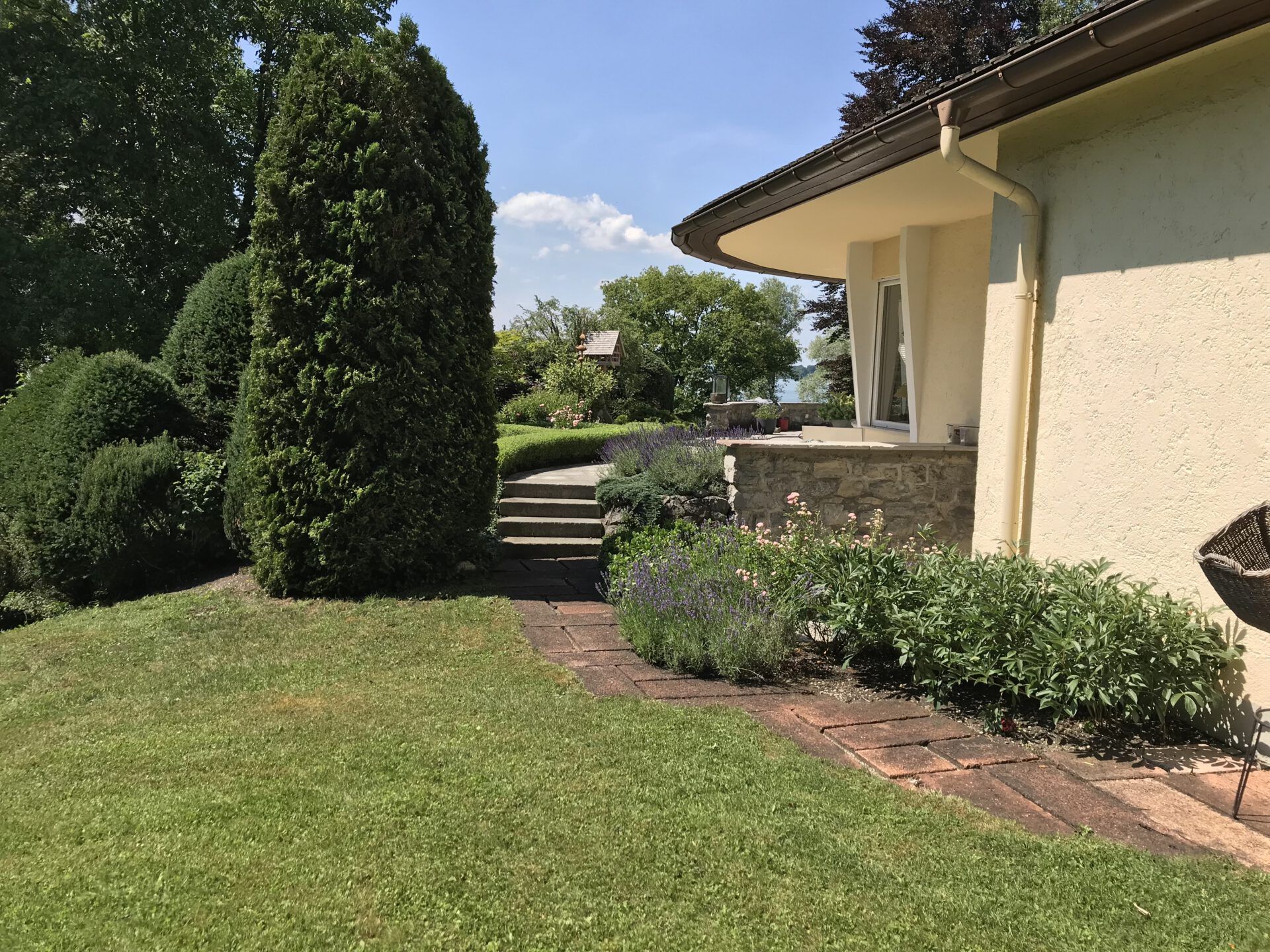 Haus- und Gartenservice Pasalic - Hecken- und Straucharbeiten Haus- und Gartenservice Pasalic - Hecken- und Straucharbeiten