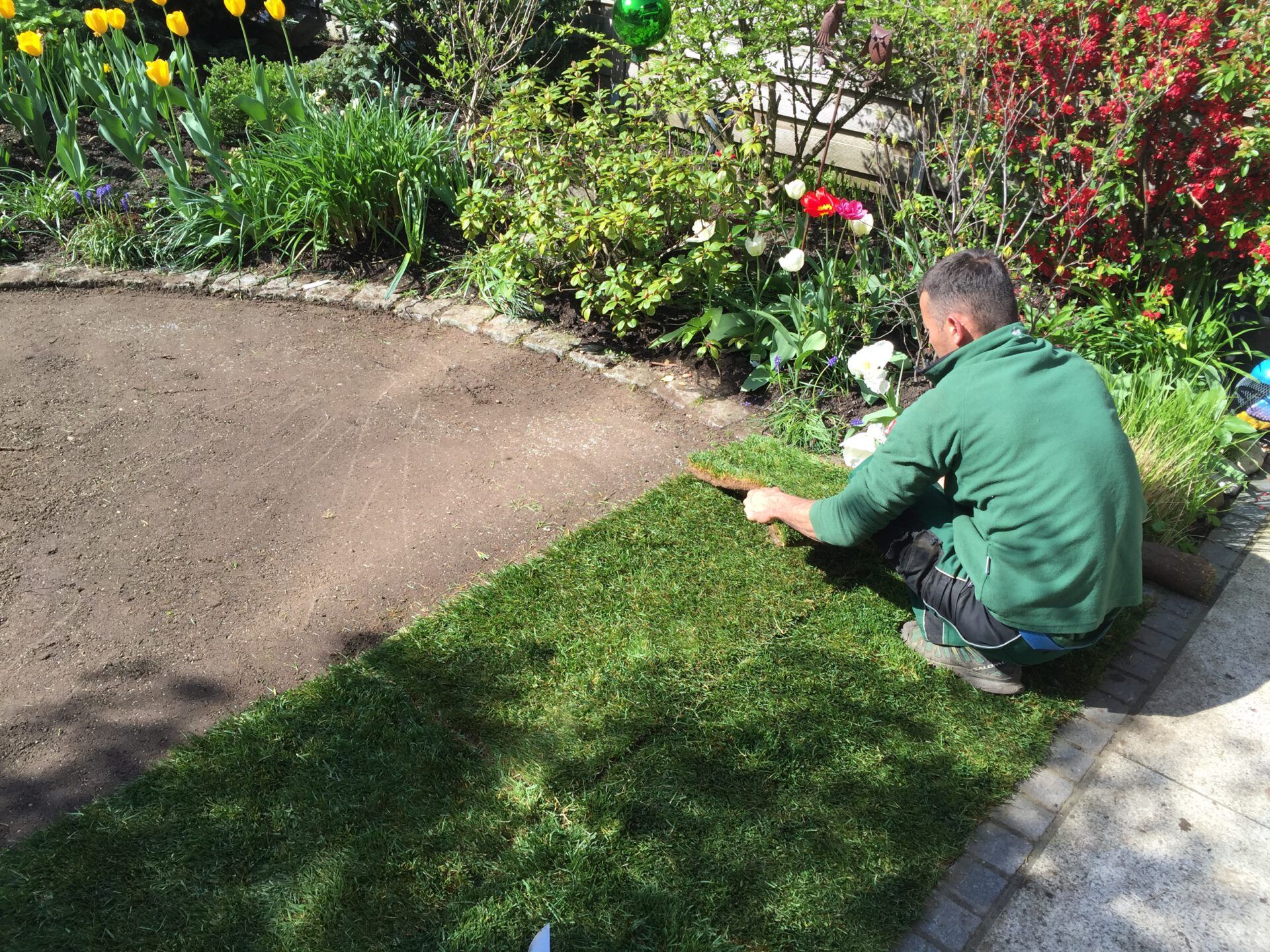 Haus- und Gartenservice Pasalic - Rasen- und Blumenpflege Haus- und Gartenservice Pasalic - Rasen- und Blumenpflege