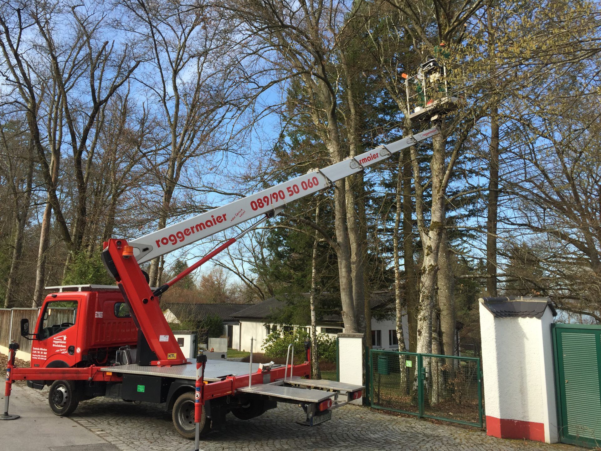 Haus- und Gartenservice Pasalic - Baum- und Astarbeiten Haus- und Gartenservice Pasalic - Baum- und Astarbeiten