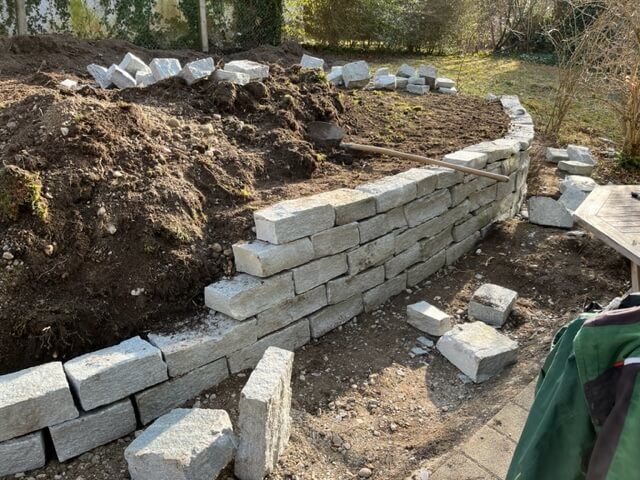 Haus- und Gartenservice Pasalic - Pflasterarbeiten inkl. Stützmauern & Stufen Haus- und Gartenservice Pasalic - Pflasterarbeiten inkl. Stützmauern & Stufen