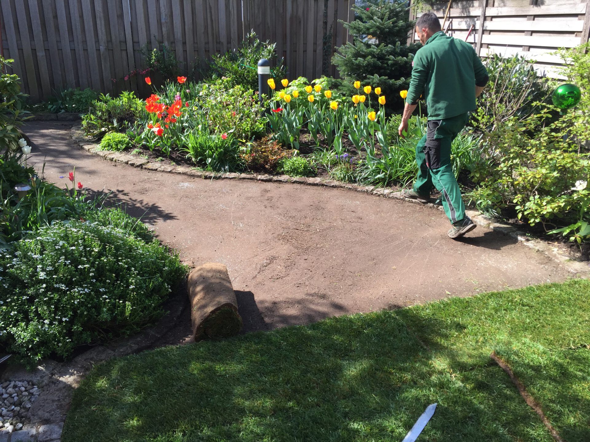 Haus- und Gartenservice Pasalic - Rasen- und Blumenpflege Haus- und Gartenservice Pasalic - Rasen- und Blumenpflege