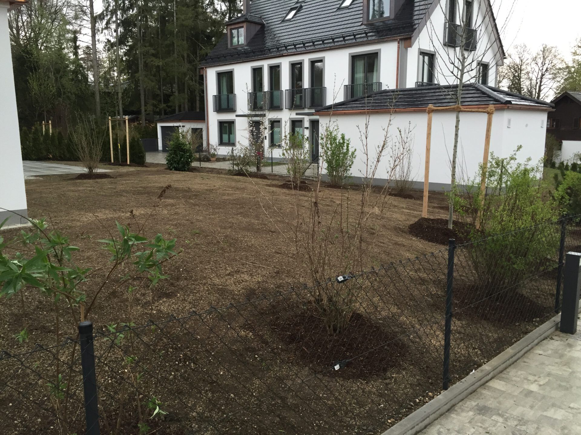 Haus- und Gartenservice Pasalic - Hecken- und Straucharbeiten Haus- und Gartenservice Pasalic - Hecken- und Straucharbeiten